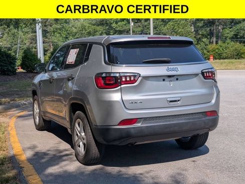 Used 2023 Jeep Compass Sport AWD/4WD image 4