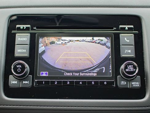 Used 2022 Honda HR-V LX image 25