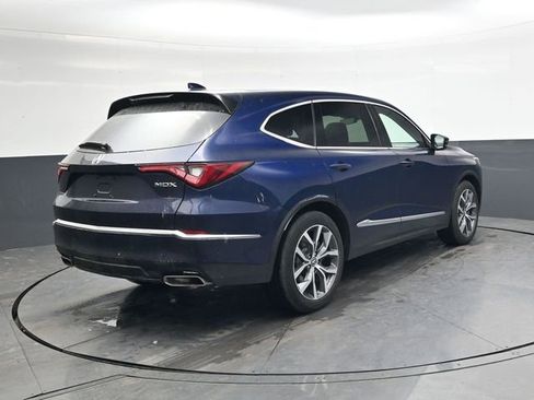 Used 2024 Acura MDX SH-AWD w/ Technology Package image 4