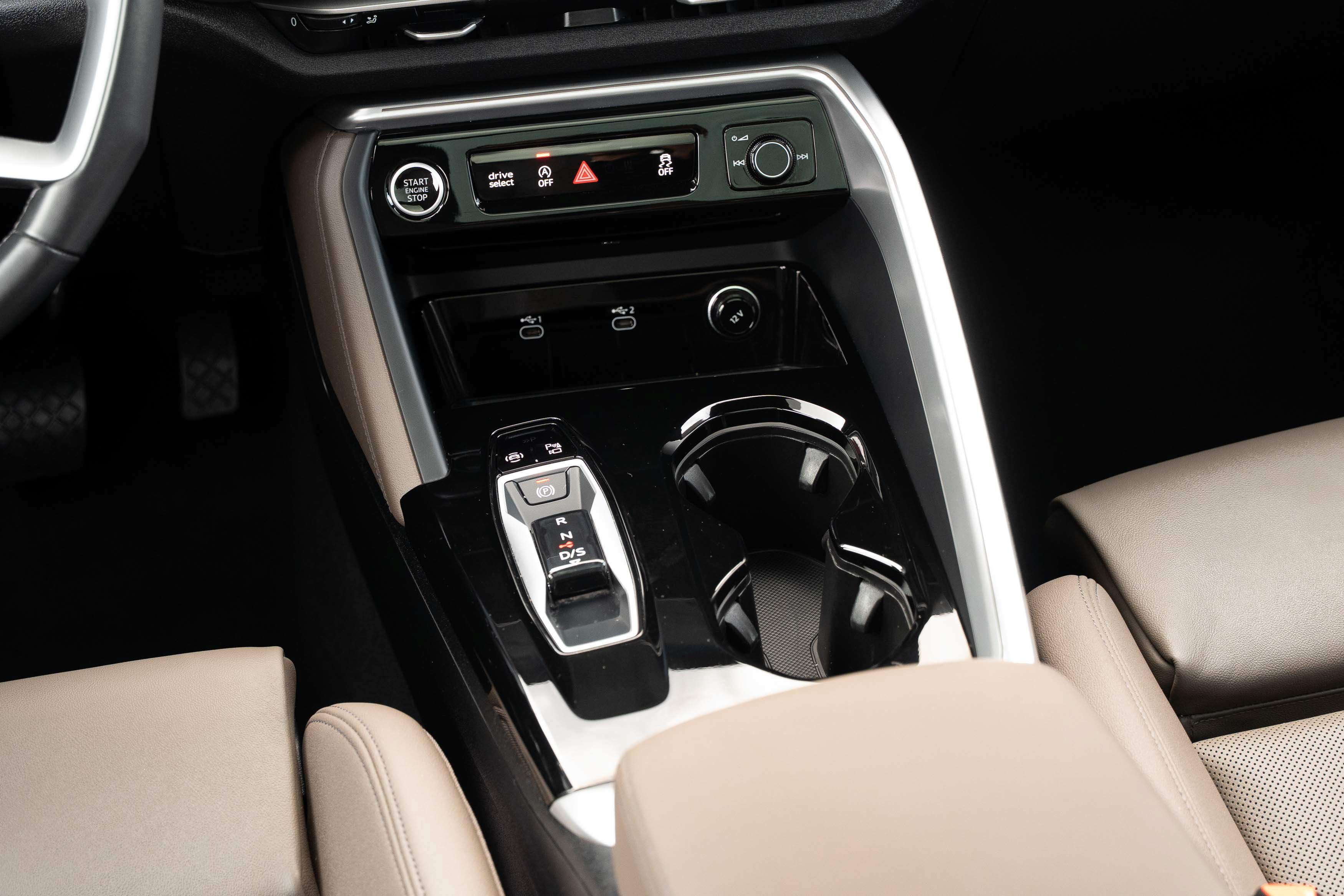 Certified 2025 Audi Q5 Premium w/ Premium Plus AWD/4WD image 12