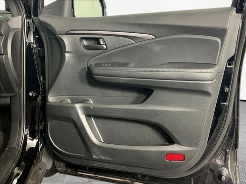 Used 2023 Honda Passport EX-L image 27