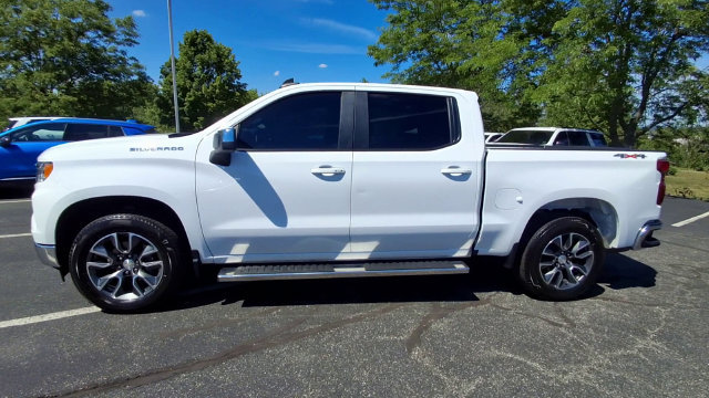 Certified 2022 Chevrolet Silverado 1500 LT AWD/4WD image 5