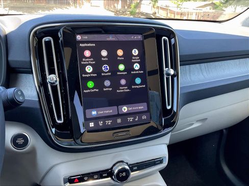 New 2026 Volvo XC40 B5 Ultra w/ Climate Package image 21