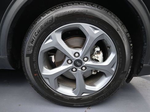 Used 2025 Ford Escape ST-Line image 5