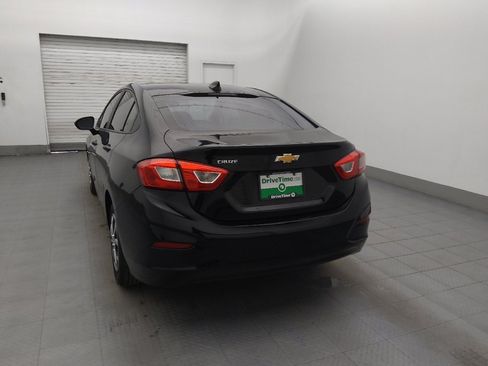Used 2018 Chevrolet Cruze LS image 6