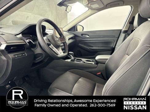Certified 2024 Nissan Altima 2.5 SV image 4