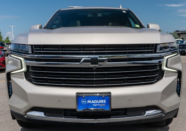 Used 2022 Chevrolet Tahoe LT w/ LT Signature Plus Package AWD/4WD image 3