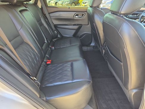 Used 2023 Nissan Rogue Platinum w/ Platinum Premium Package image 27