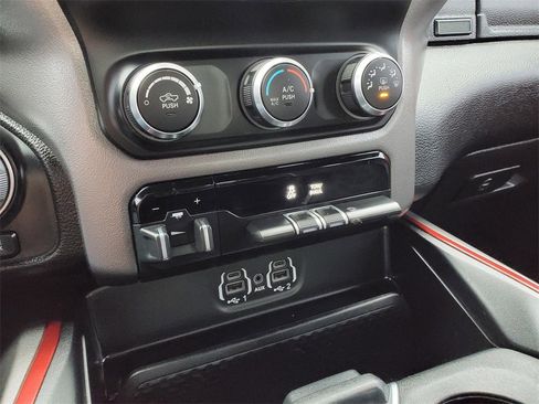 Used 2019 RAM 1500 Rebel image 21