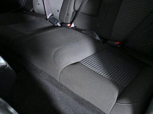 Used 2022 Dodge Challenger GT image 27