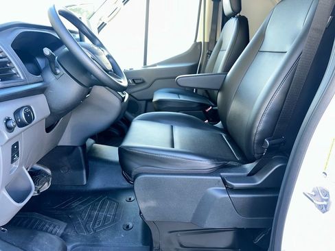 New 2026 Ford Transit 250 148 Medium Roof w/ Load Area Protection Package image 8
