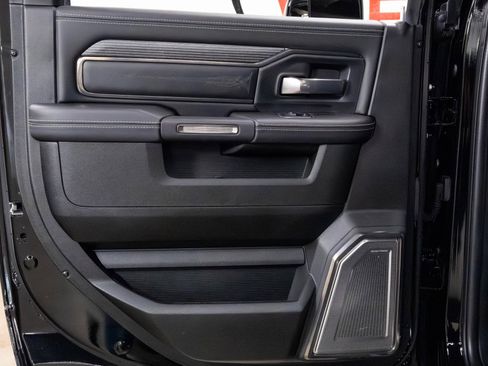 Used 2020 RAM 2500 Limited image 44