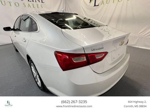 Used 2018 Chevrolet Malibu LT FWD image 5