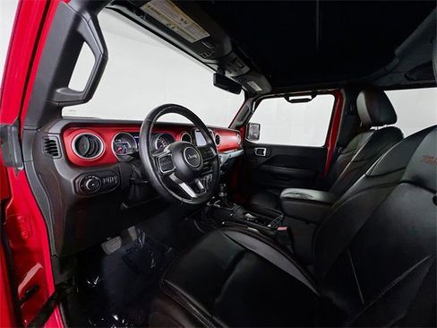 Used 2018 Jeep Wrangler Unlimited Rubicon image 16