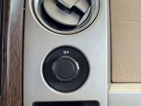 Used 2013 Ford F150 Lariat w/ Luxury Equipment Group image 35