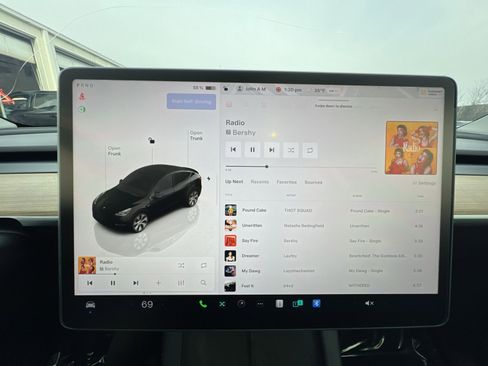 Used 2024 Tesla Model Y Long Range image 18