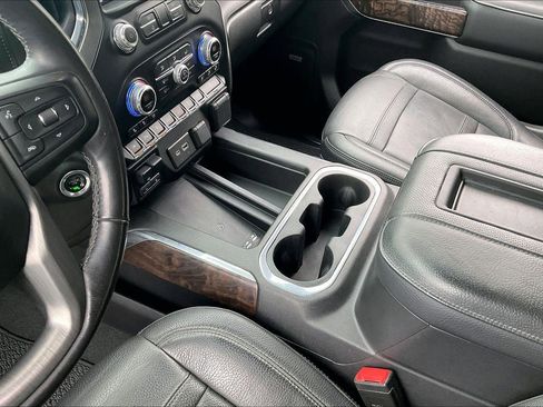 Used 2021 GMC Sierra 1500 Denali w/ Technology Package AWD/4WD image 18