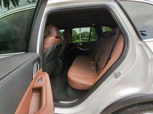 Used 2025 BMW X5 sDrive40i w/ Parking Assistance Package RWD image 36
