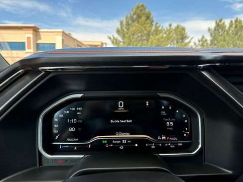 Used 2024 GMC Sierra 3500 AT4 image 31