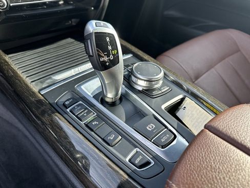 Used 2018 BMW X5 xDrive40e w/ M Sport Package image 36