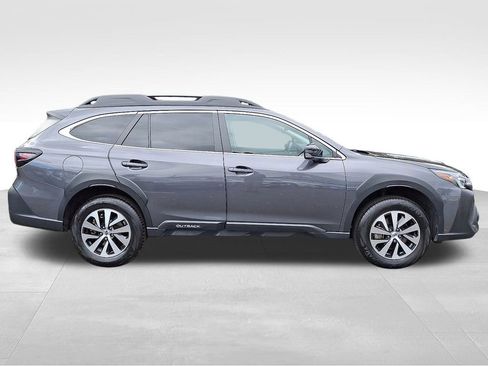 Used 2023 Subaru Outback Premium w/ Popular Package #1 image 7