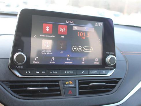 Used 2022 Nissan Altima 2.5 SR image 16