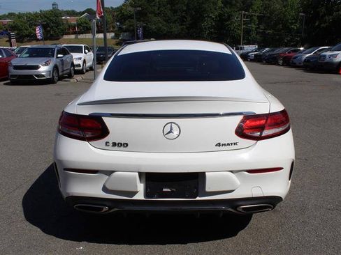 Used 2019 Mercedes-Benz C 300 4MATIC Coupe image 4