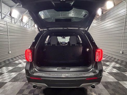 Used 2020 Ford Explorer Limited image 37