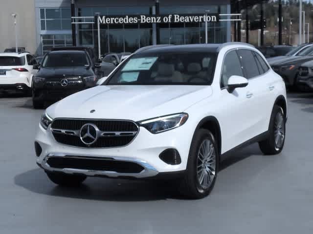 Certified 2026 Mercedes-Benz GLC 300 4MATIC image 4