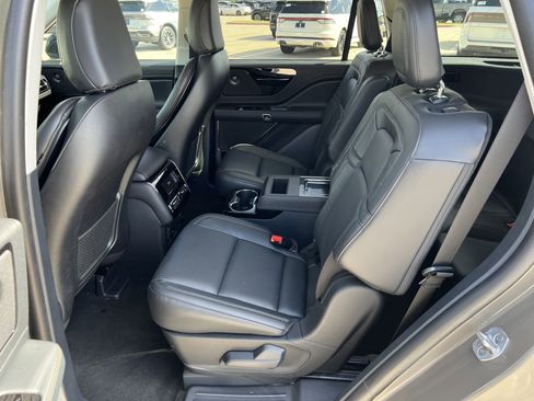 New 2025 Lincoln Aviator Reserve w/ Illumination Package image 27