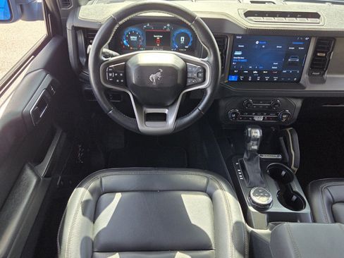 Used 2025 Ford Bronco Badlands AWD/4WD image 11