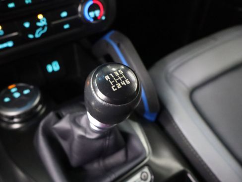 Used 2022 Ford Bronco Black Diamond image 20