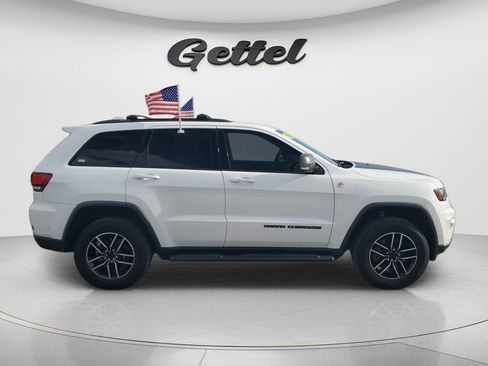 Used 2021 Jeep Grand Cherokee Trailhawk w/ Premium Lighting Group AWD/4WD image 4