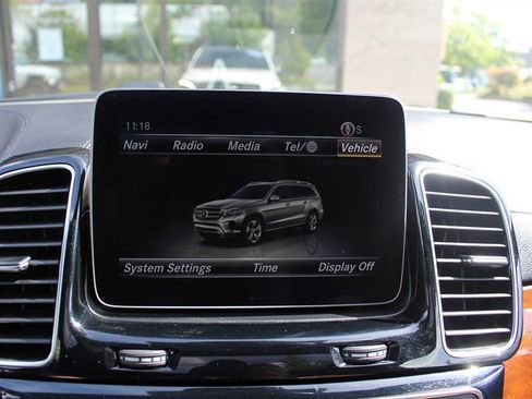 Used 2018 Mercedes-Benz GLS 550 4MATIC image 14
