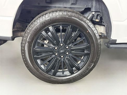 Used 2025 Ford F150 Platinum w/ Equipment Group 702A High AWD/4WD image 35