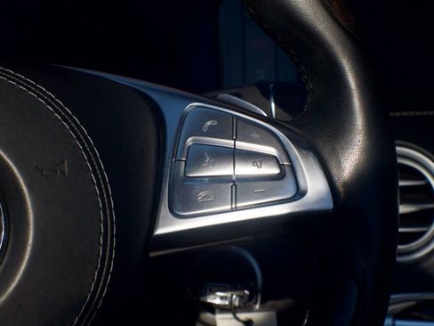 Used 2017 Mercedes-Benz S 550 Cabriolet image 22