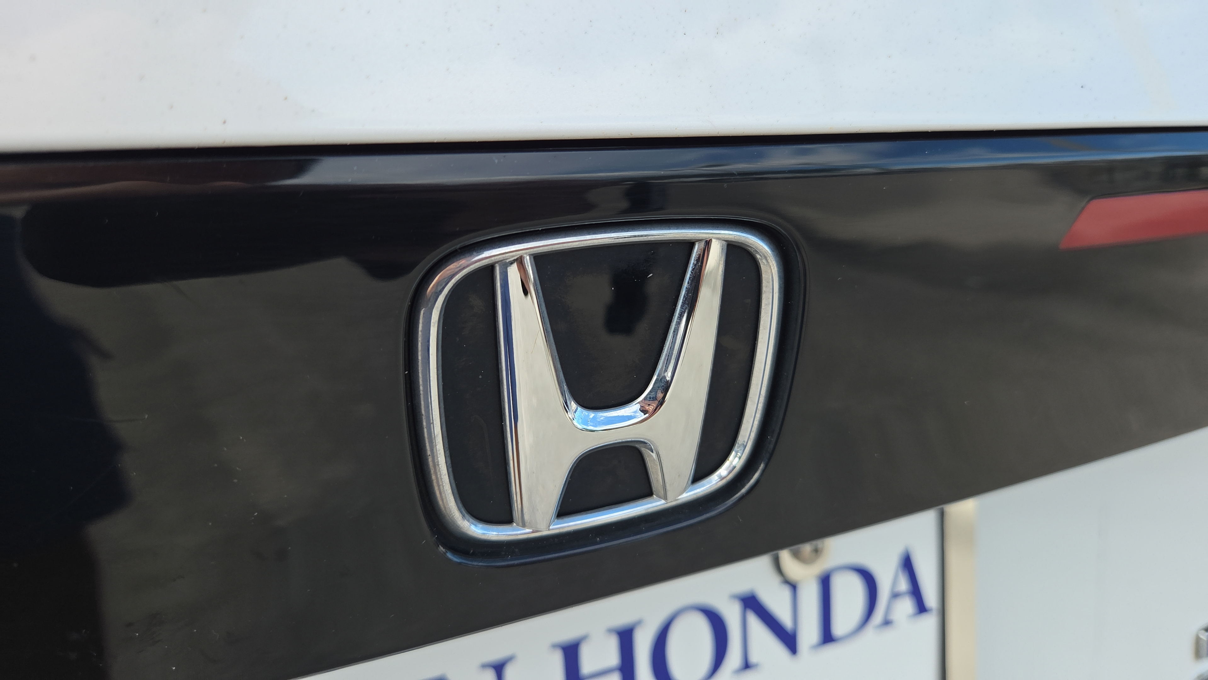 Used 2025 Honda Accord Sport image 16