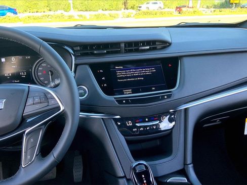 New 2026 Cadillac XT5 Premium Luxury image 8