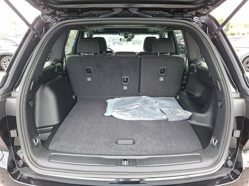 New 2025 Jeep Grand Cherokee Laredo X image 20