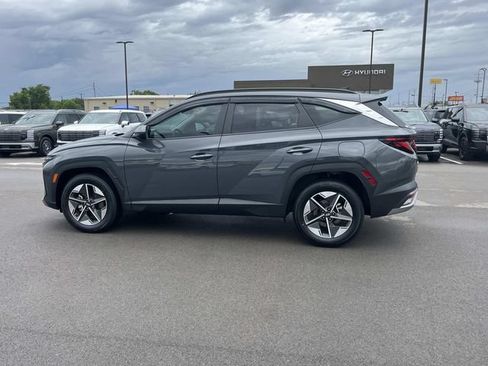 Certified 2025 Hyundai Tucson SEL AWD/4WD image 8