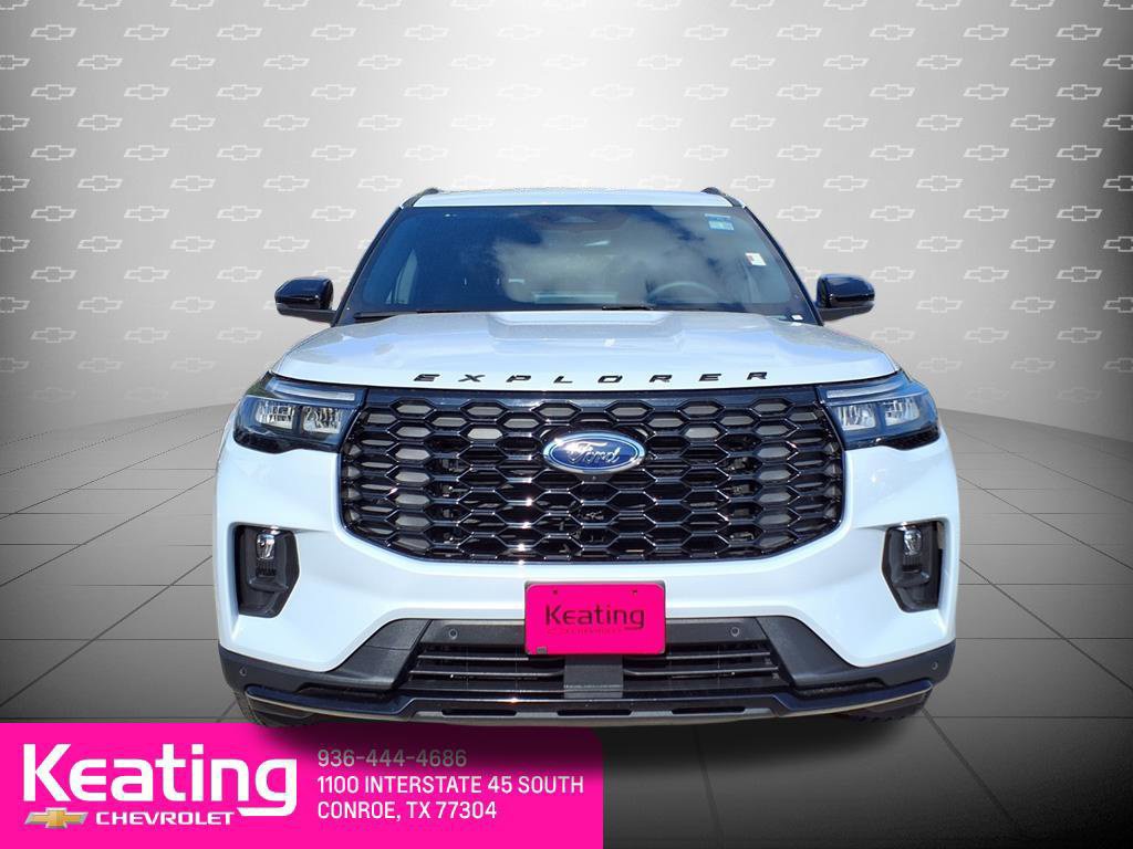 Used 2026 Ford Explorer ST-Line w/ Premium Package RWD image 4