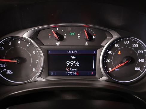 Used 2019 GMC Terrain SLT FWD image 4