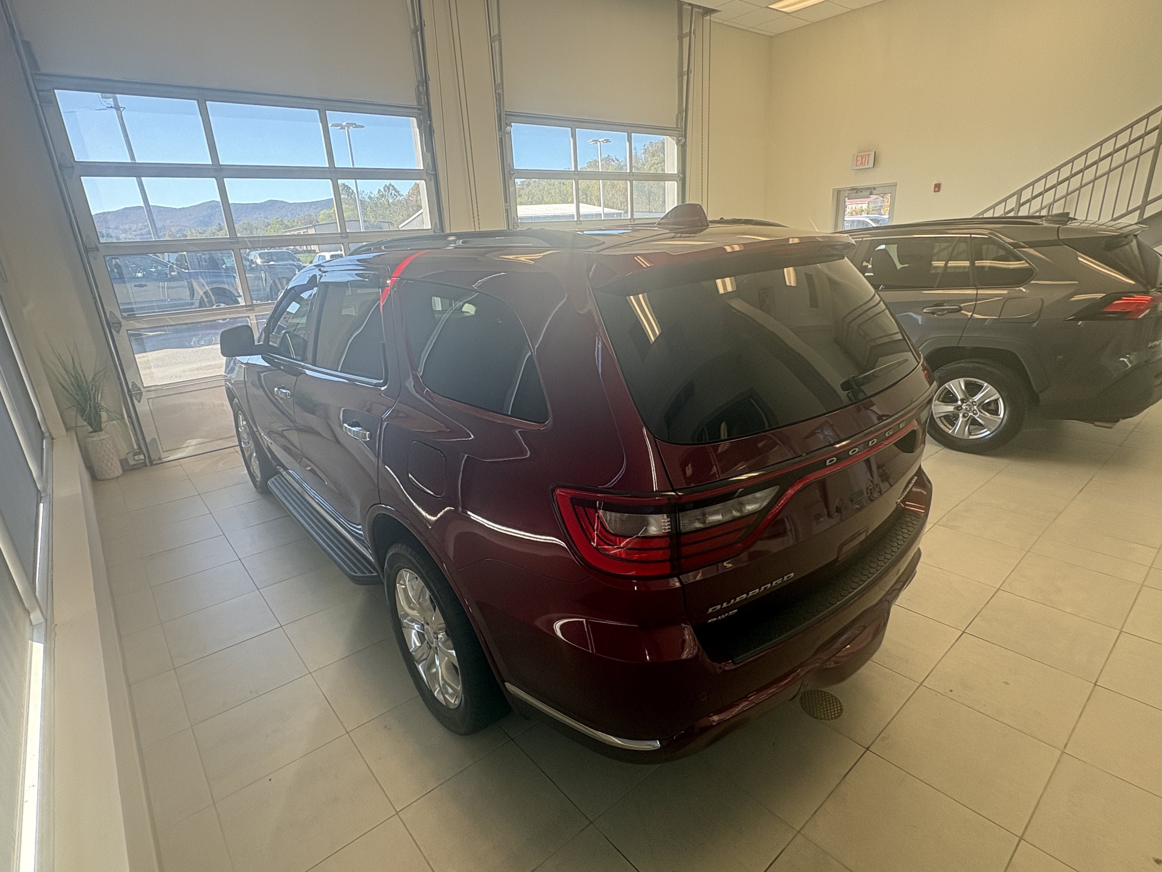 Used 2017 Dodge Durango Citadel AWD/4WD image 3