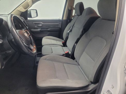 Used 2019 RAM 1500 Big Horn AWD/4WD image 17
