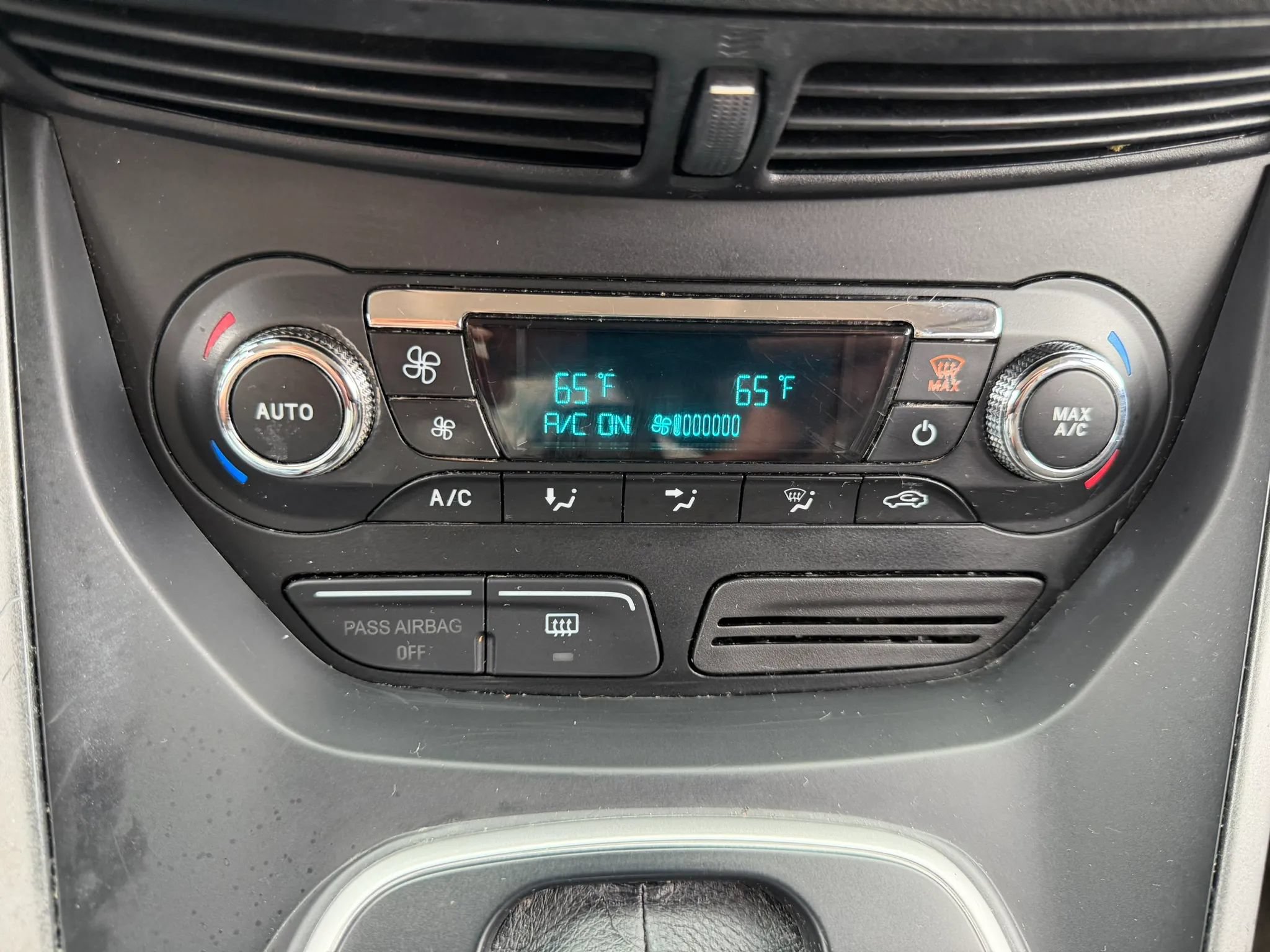 Used 2014 Ford Escape SE w/ Equipment Group 201A FWD image 28