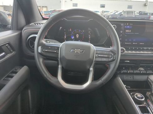 Used 2023 Chevrolet Colorado Z71 w/ Z71 Convenience Package 2 AWD/4WD image 16