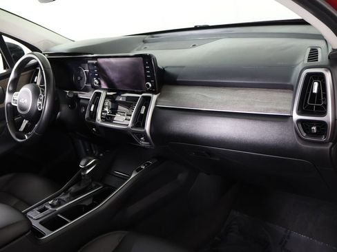 Used 2023 Kia Sorento EX FWD image 29