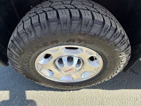 Used 2008 GMC Sierra 2500 SLT w/ Convenience Package AWD/4WD image 19