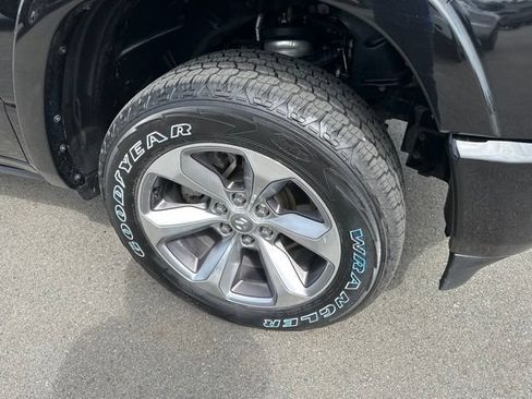 Used 2021 RAM 1500 Limited AWD/4WD image 8