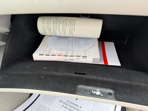 Used 2012 Toyota Avalon image 46